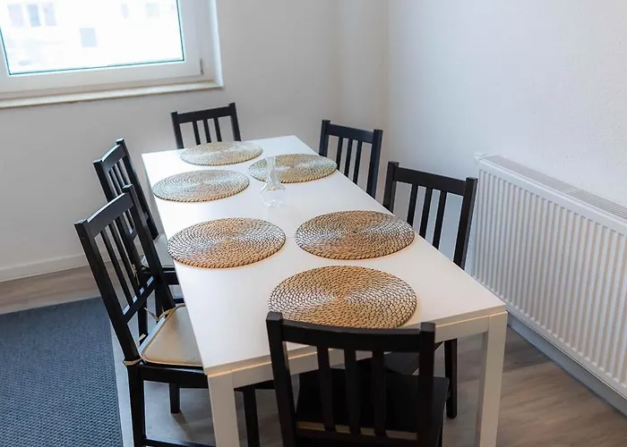 Kaiserbrunnen Gastromeile, City, Messe & Stadionnah *